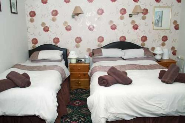 Room 15 of 61