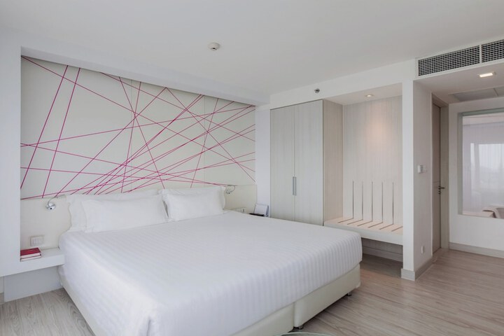Room 43 of 135