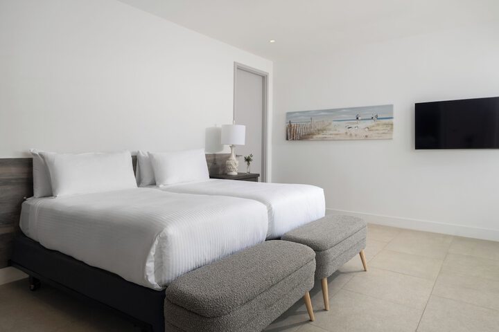 Room 46 of 344
