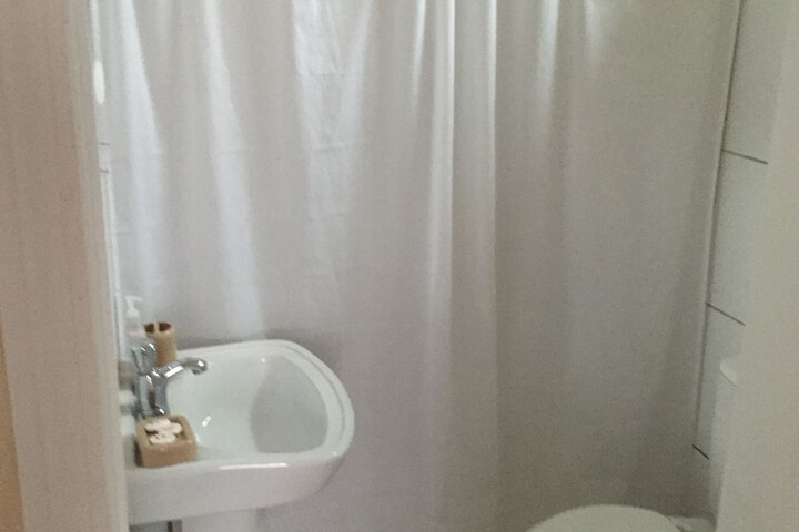 Room 21 of 36