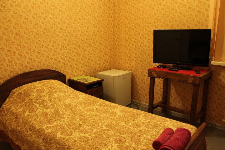 Room 10 of 51