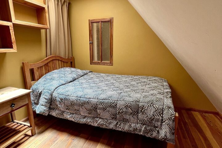 Room 10 of 44