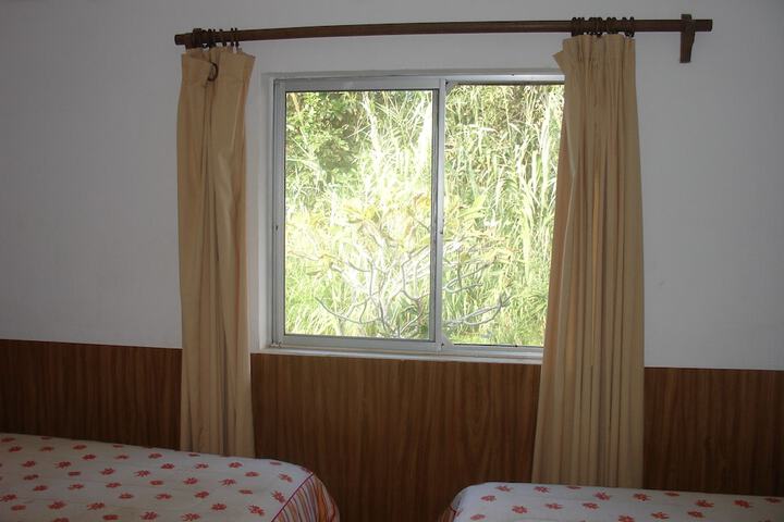 Room 22 of 37