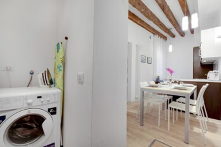 Room 21 of 22