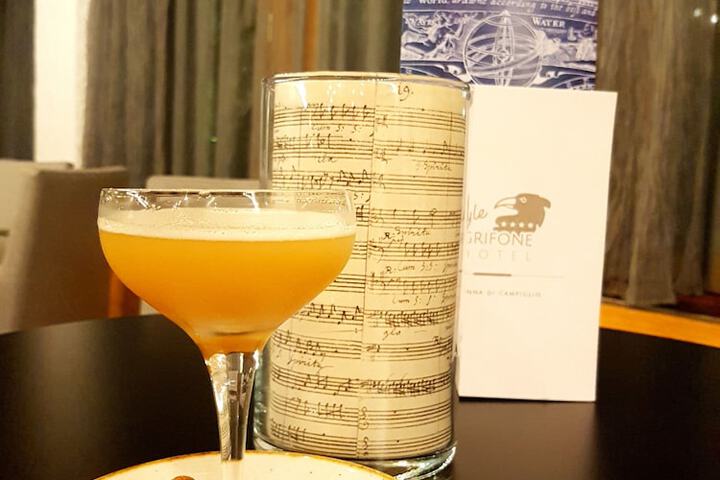 Lounge 67 of 118