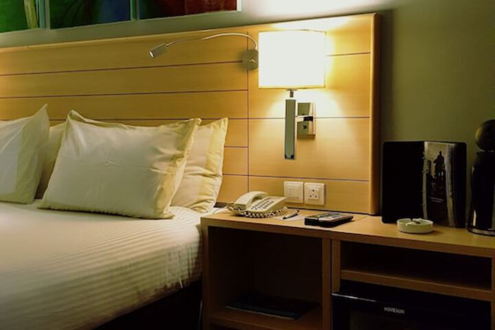 Room 18 of 49