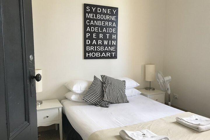 Room 12 of 40