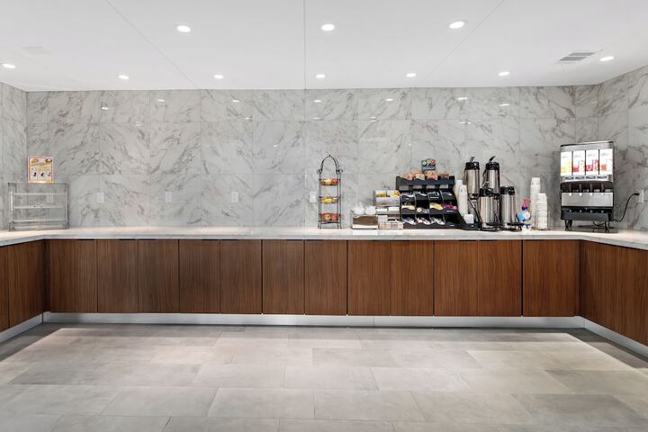 Breakfast area