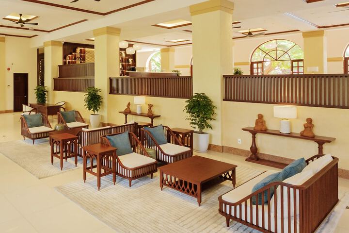 Hotel Interior 4 of 139