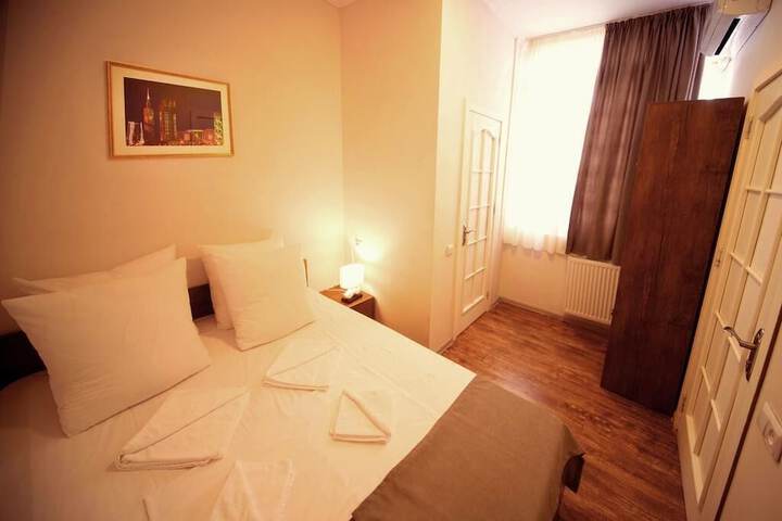 Room 7 of 56