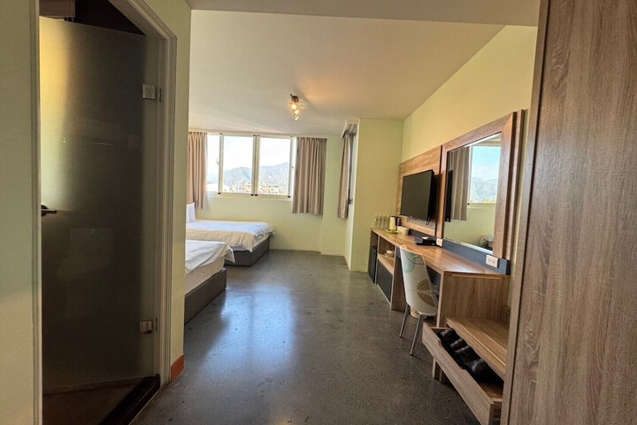 Room 50 of 118
