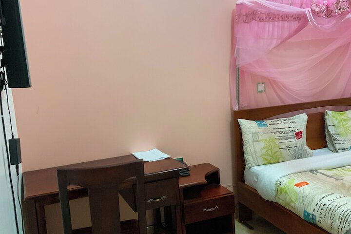 Room 82 of 226