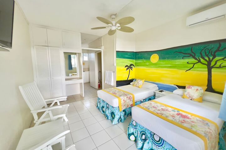 Room 2 of 23