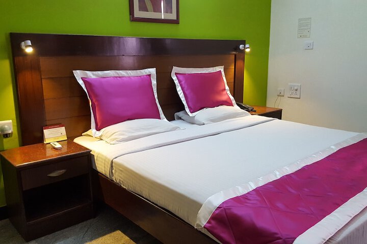 Room 5 of 67