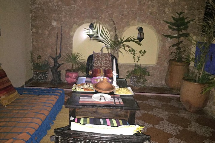 Dining 42 of 65
