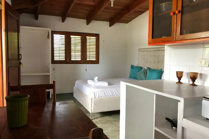 Room 4 of 21