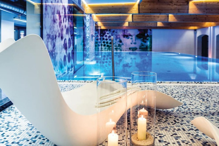 Pool 31 of 64