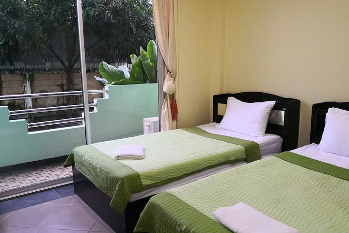 Room 7 of 23