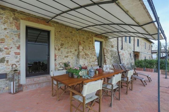 Terrace/Patio 90 of 152
