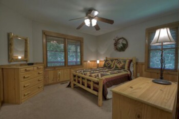 Room 28 of 29