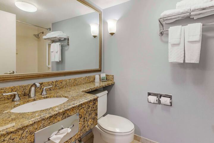 Clean Restrooms