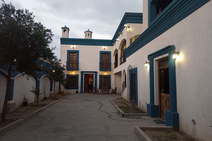 Hotel 8 of 9