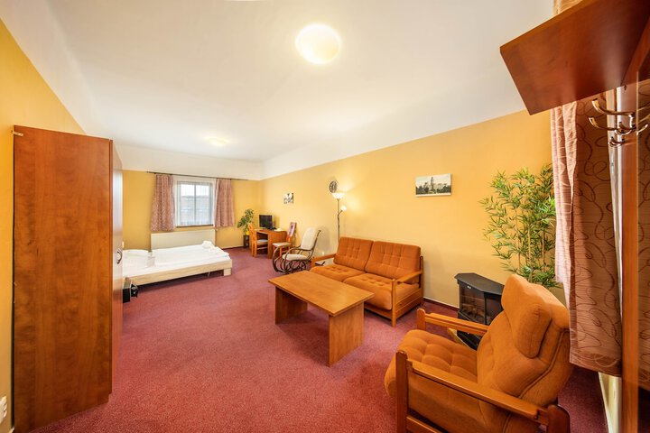 Room 14 of 46