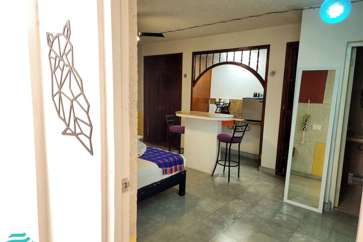 Room 44 of 172