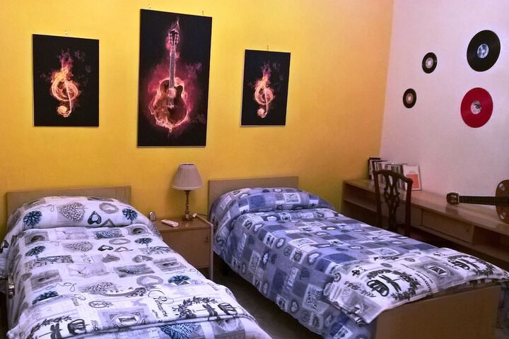 Room 6 of 41