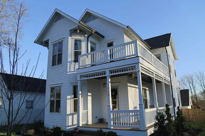 Photo of Stylish 3bd 3ba East Nashville Home by Domio