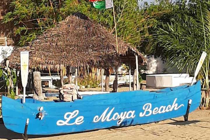 Beach 21 of 28