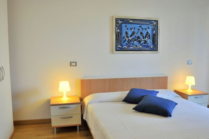 Room 3 of 19