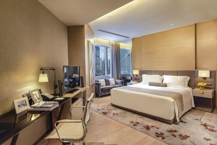 Room 20 of 84