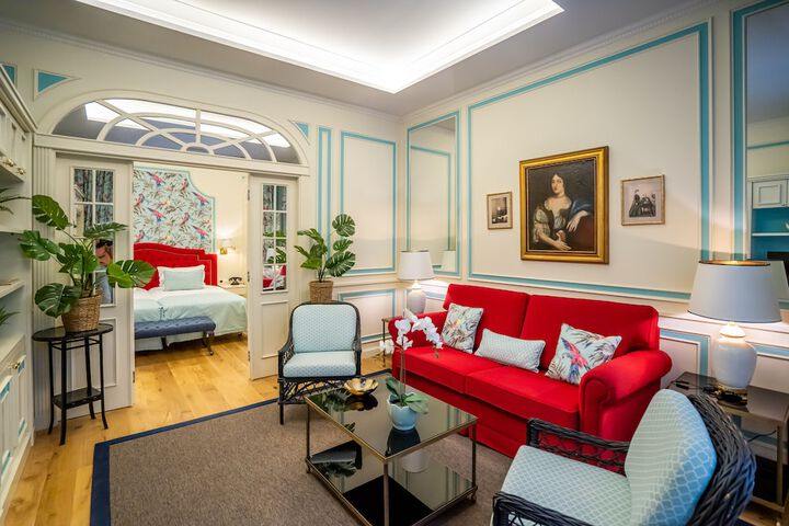Room 20 of 65