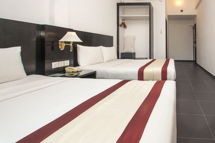 Room 21 of 69