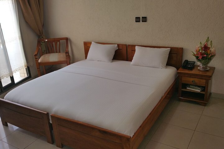 Room 17 of 41