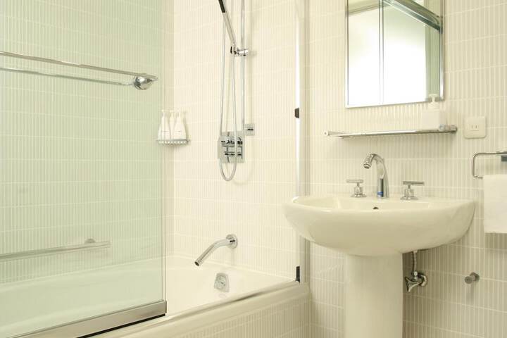 Clean Restrooms
