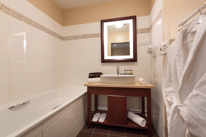 Clean Restrooms