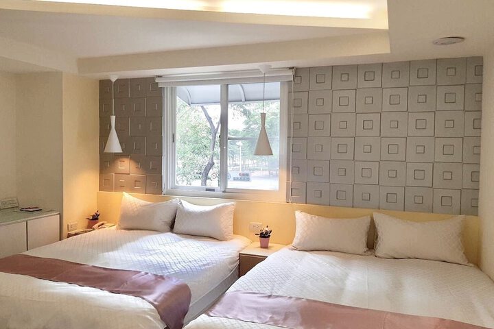 Room 28 of 60
