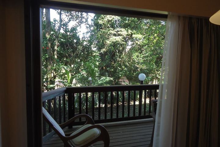 Room 6 of 26