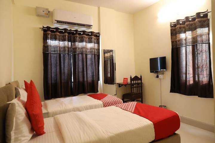 Image of OYO 23431 Ocsa Inn