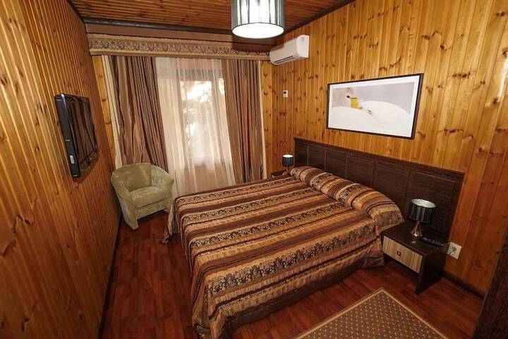 Room 29 of 158