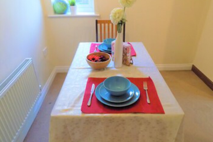 Dining 19 of 49
