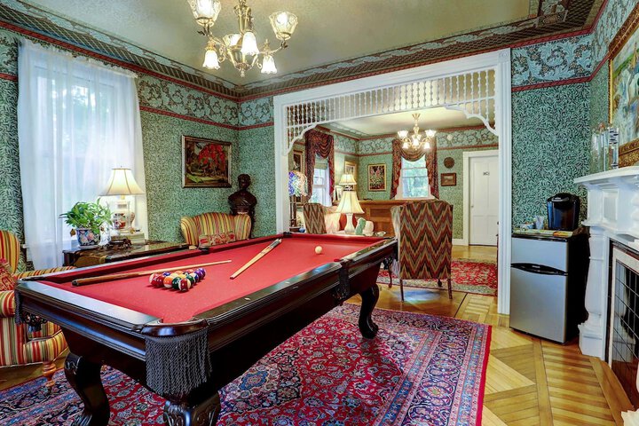 Hotel Interior 54 of 97