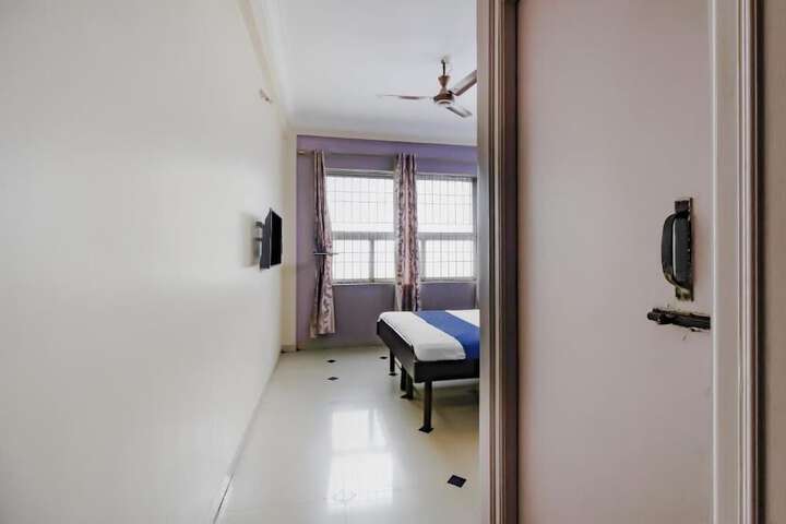 Room 28 of 51