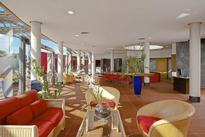 Hotel Interior 4 of 90