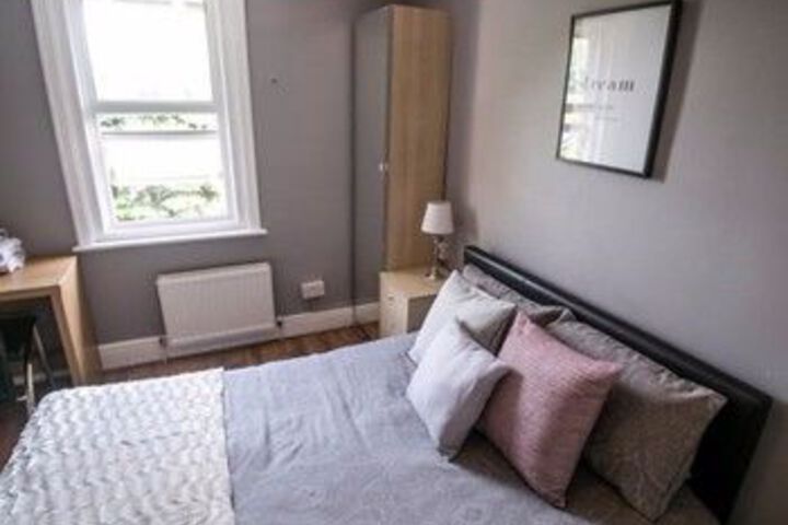 Room 46 of 81