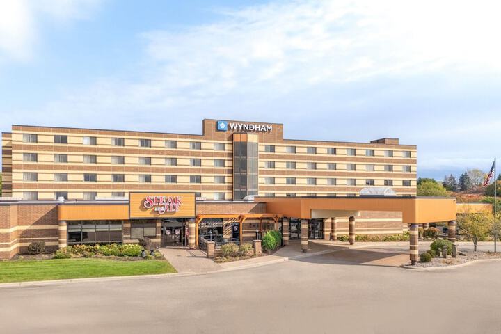 Hotel 60 of 64