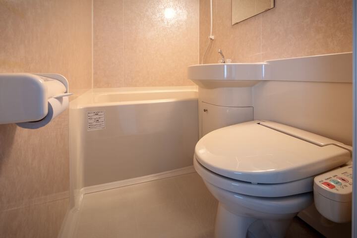 Room 15 of 47