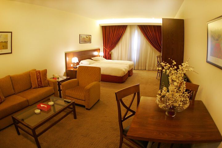 Room 49 of 101